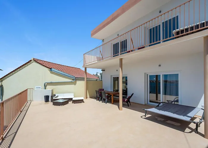 Apartament 1 Bedroom Lovely In *